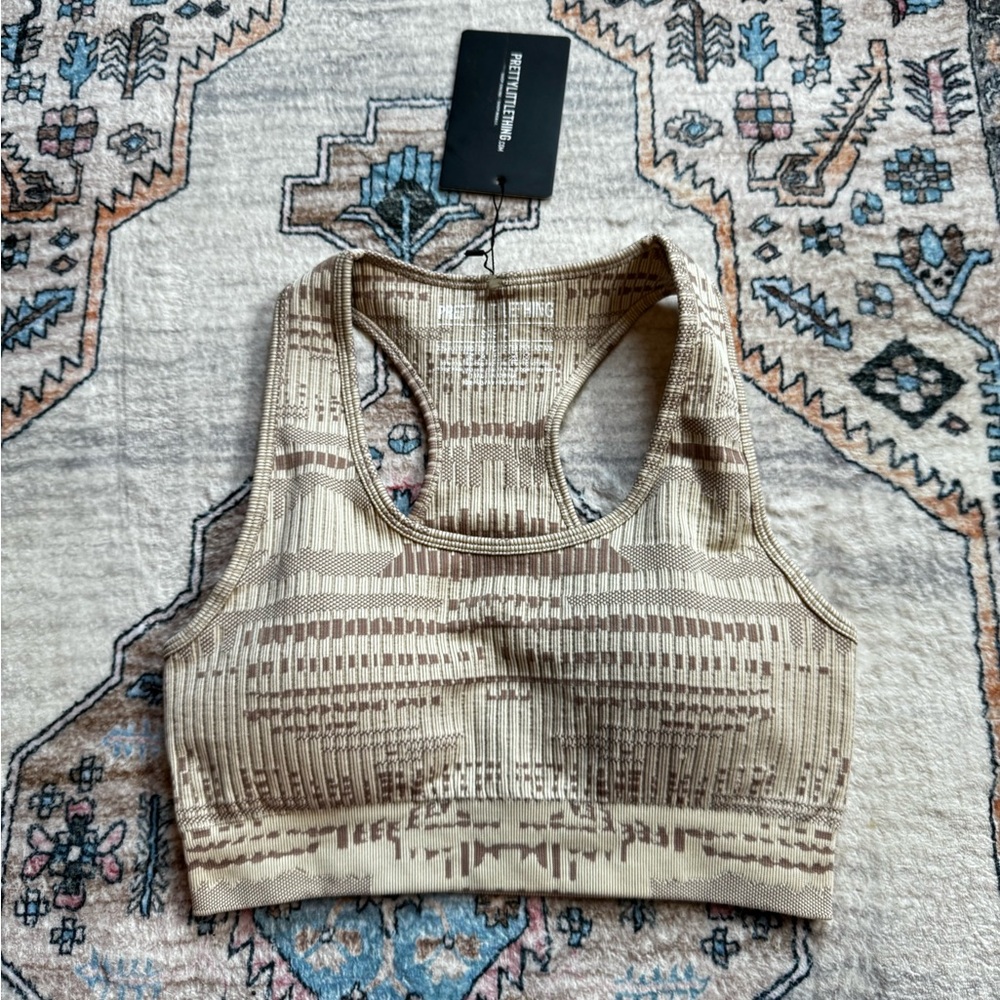 PrettyLittleThing Oatmeal Seamless Rib Racerback Sports Bra Medium